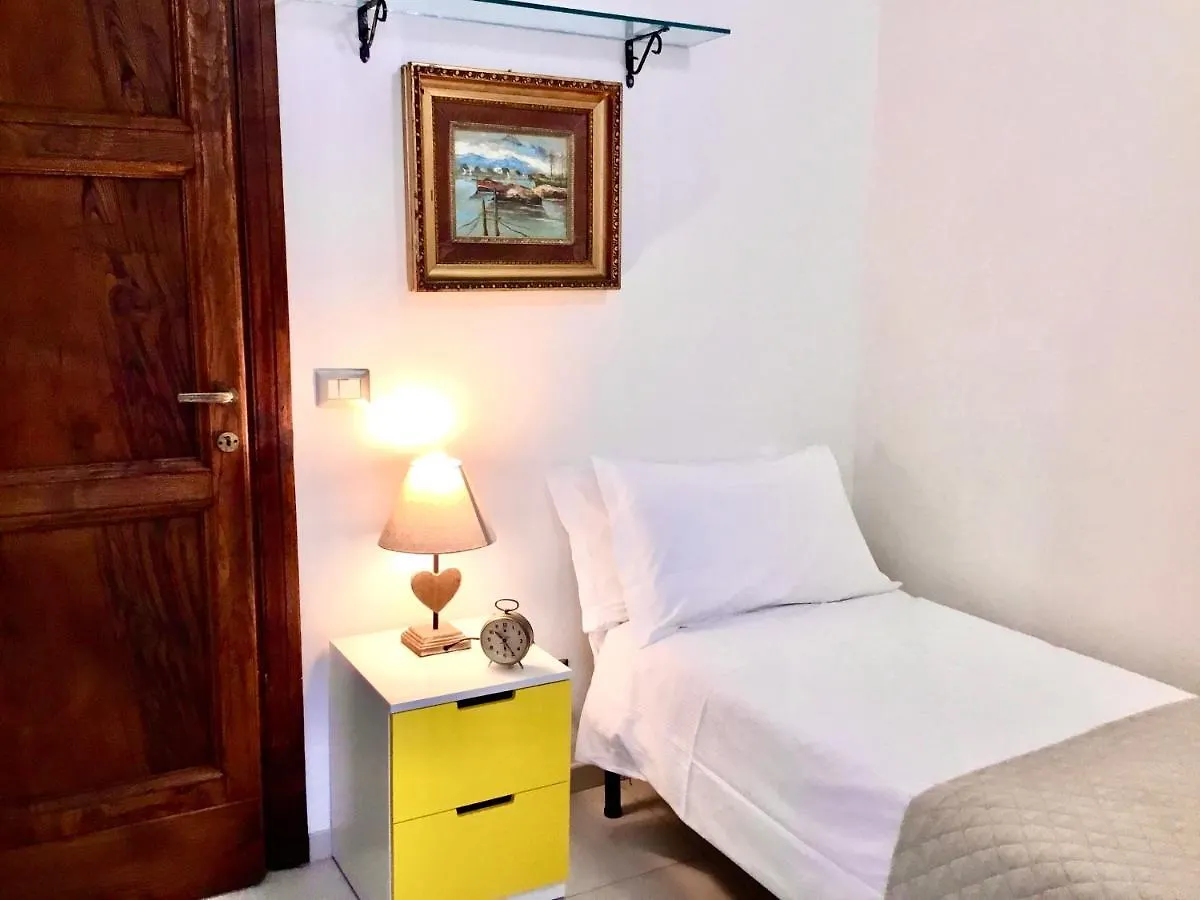 Martiri Del Popolo Apartment Florence